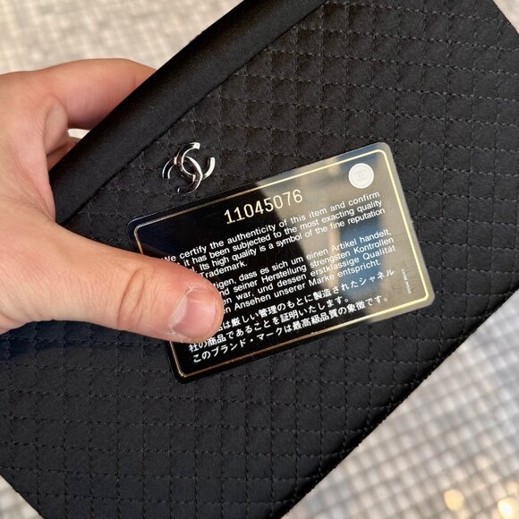 Chanel 2006-2008 Black Quilted Satin Clutch Bag - Picture 14 of 15